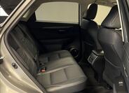 Lexus NX 300h 10