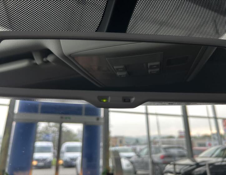 Volkswagen Golf 23