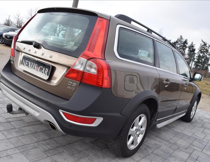 Volvo XC70 5