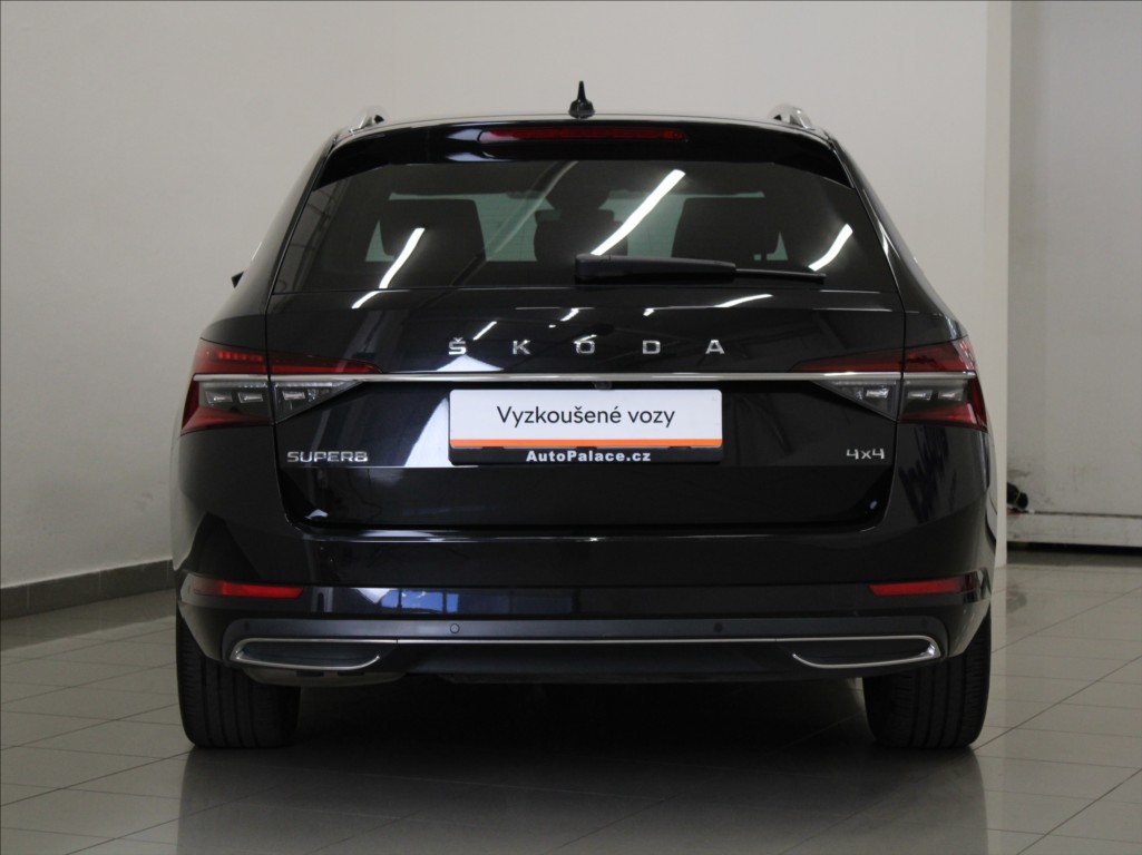 Škoda Superb