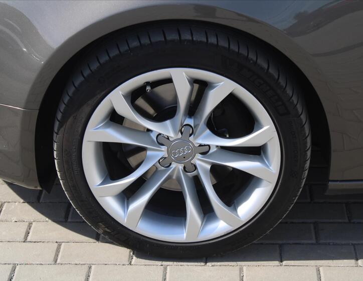 Audi A5 9