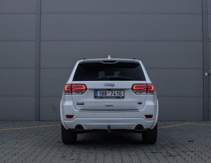 Jeep Grand Cherokee 6
