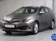 Toyota Auris 1