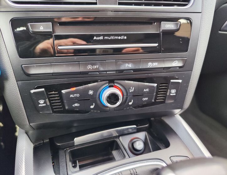 Audi Q5 25