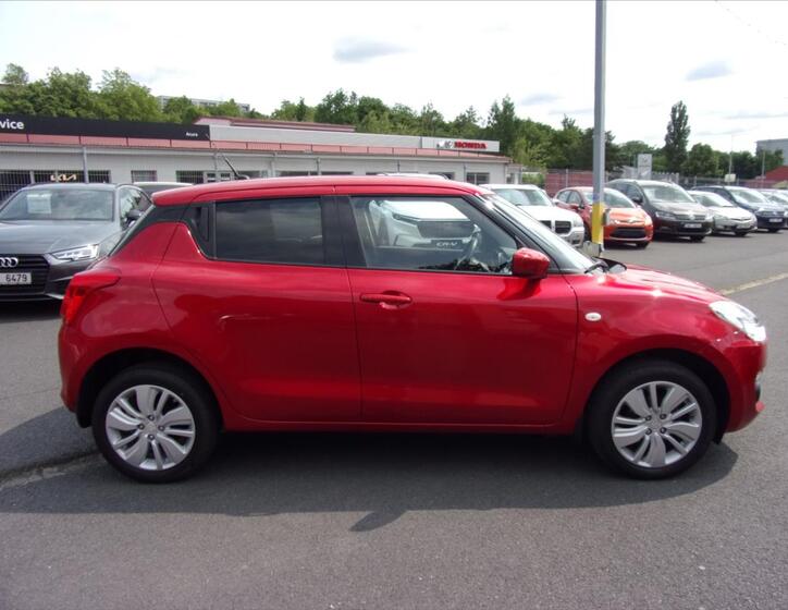 Suzuki Swift 2