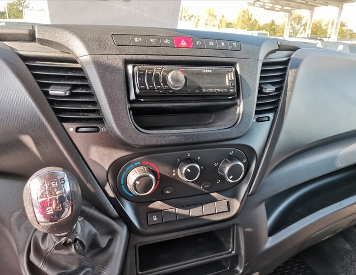 Iveco Daily 9