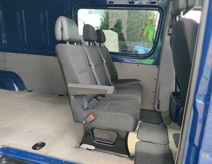 Mercedes-Benz Sprinter 14