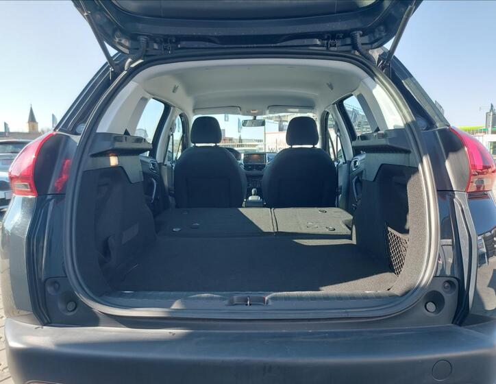 Peugeot 2008 16
