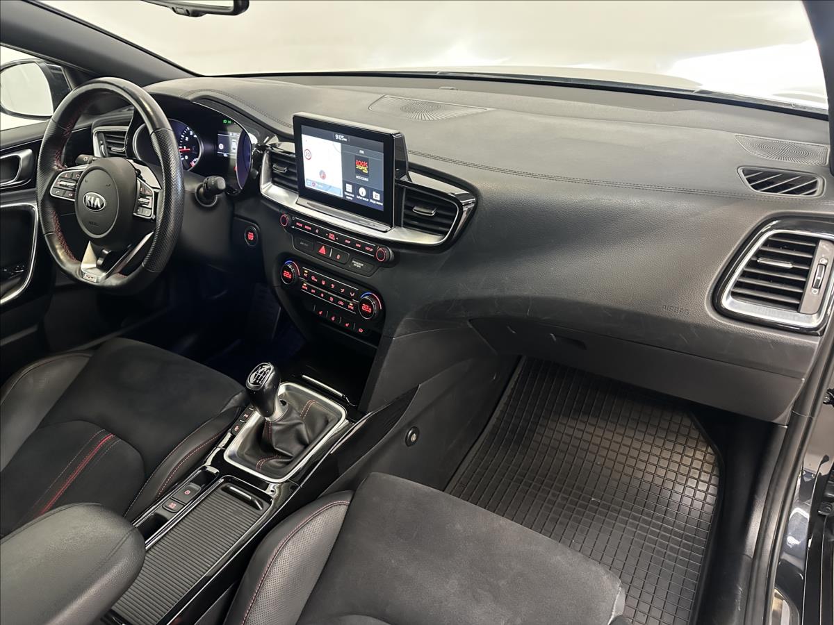 KIA ProCeed