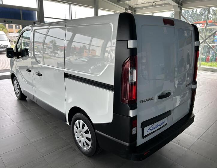 Renault Trafic 5