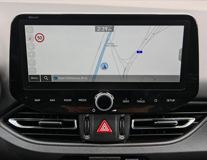 Hyundai i30 24