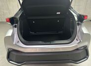 Toyota C-HR 11