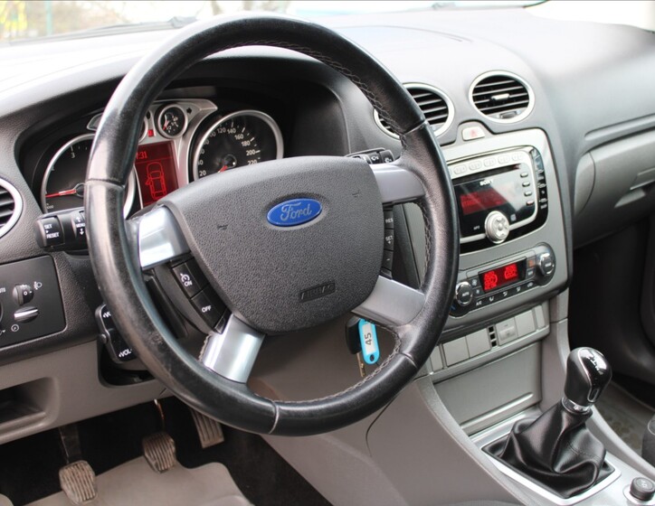 Ford Focus 18