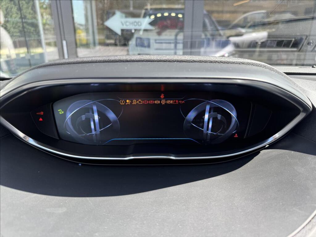 Peugeot 5008 18