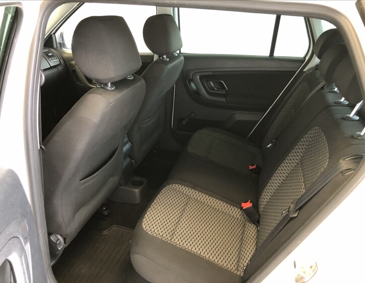 Škoda Fabia 10