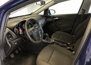 Opel Astra 9