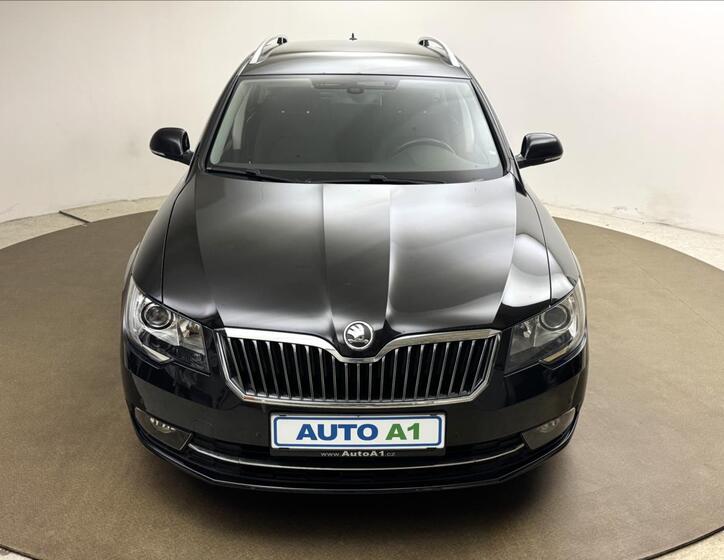 Škoda Superb 2