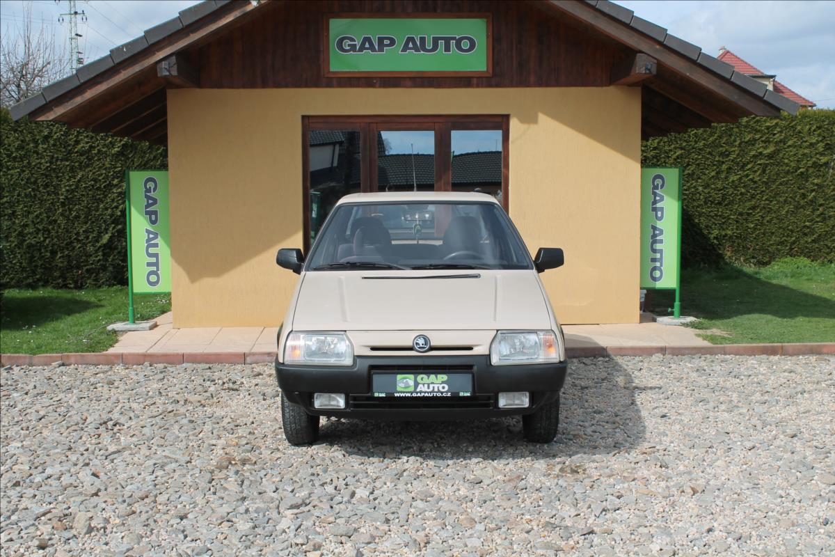 Škoda Favorit