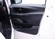 Mercedes-Benz Vito 14