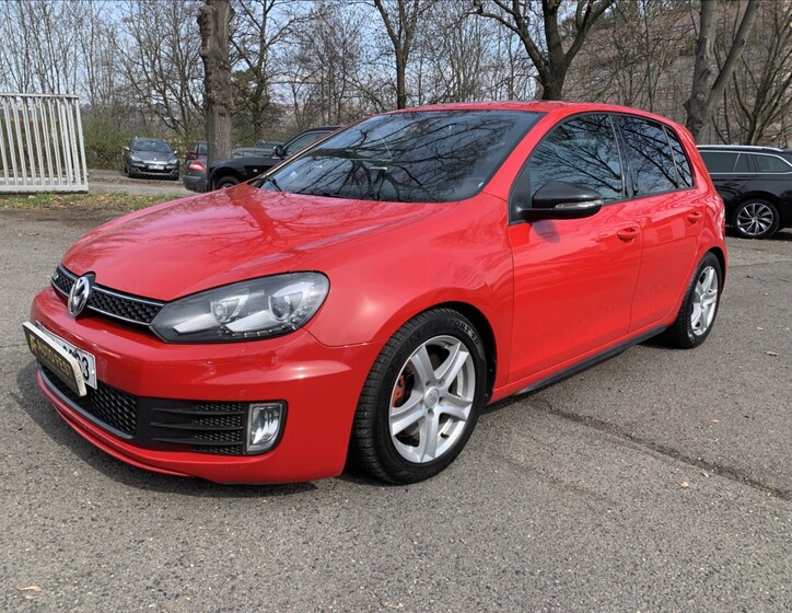 Volkswagen Golf 1
