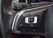 Volkswagen Golf 47