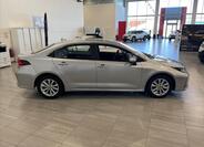 Toyota Corolla 4