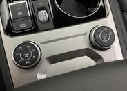 Volkswagen Touareg 33