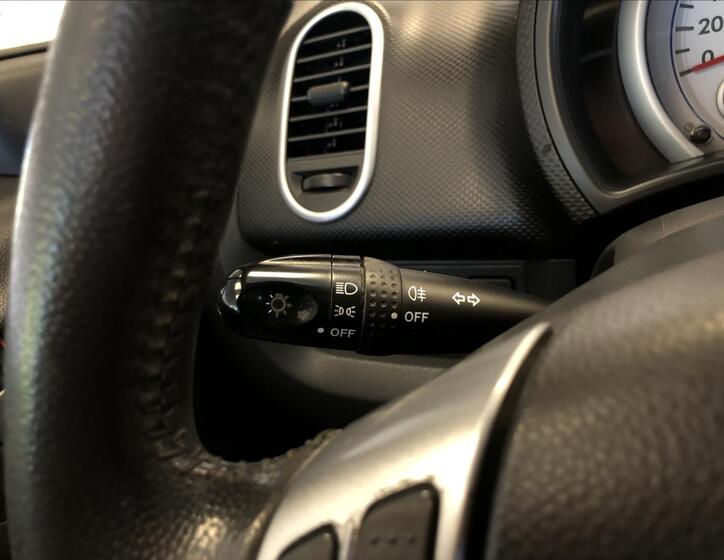 Suzuki Splash 18