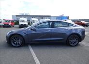 Tesla Model 3 6
