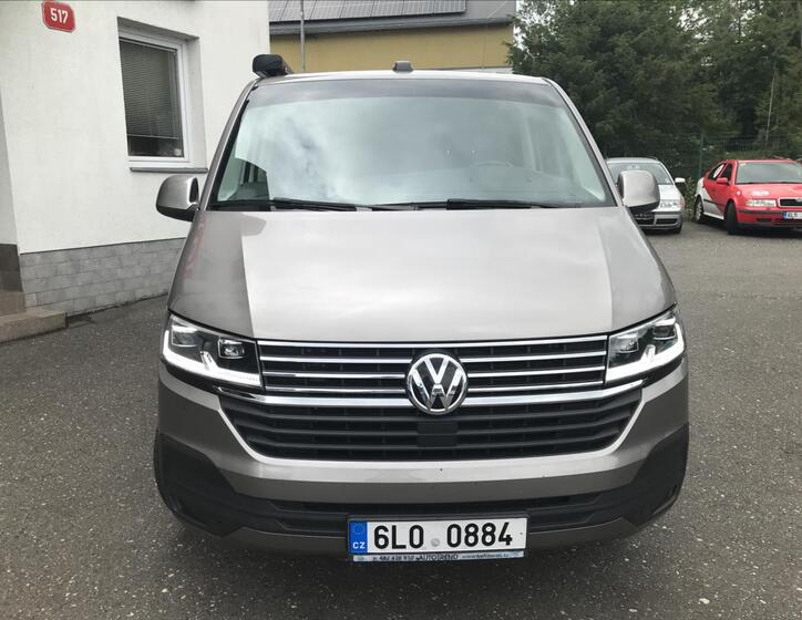 Volkswagen Caravelle 5