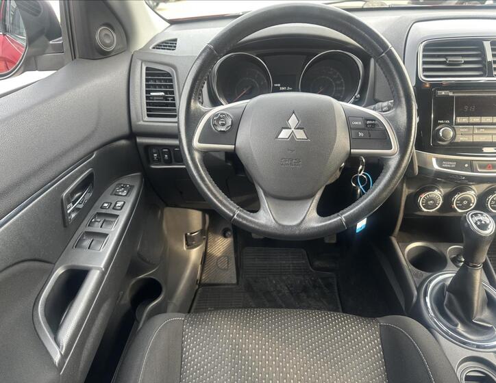 Mitsubishi ASX 17