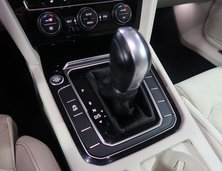 Volkswagen Passat 30