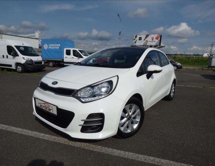 KIA Rio 7