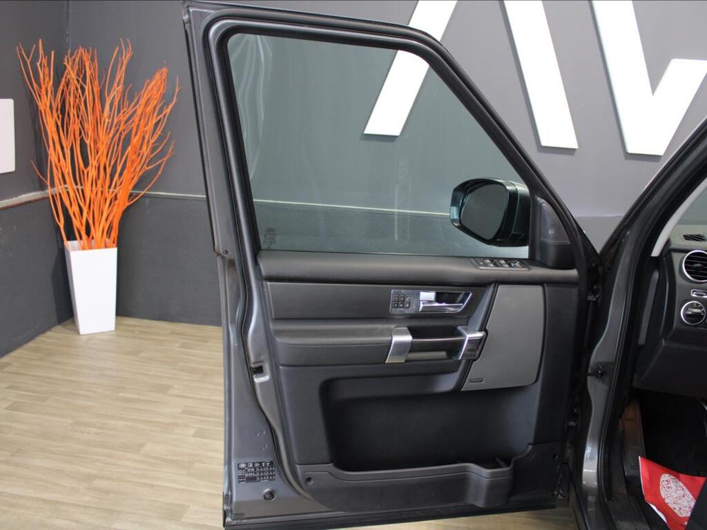 Land Rover Discovery 14