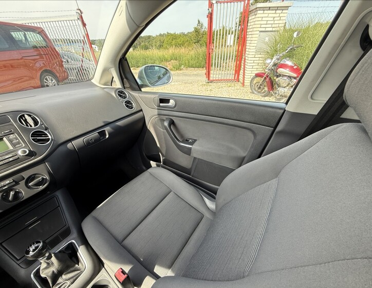 Volkswagen Golf Plus 23