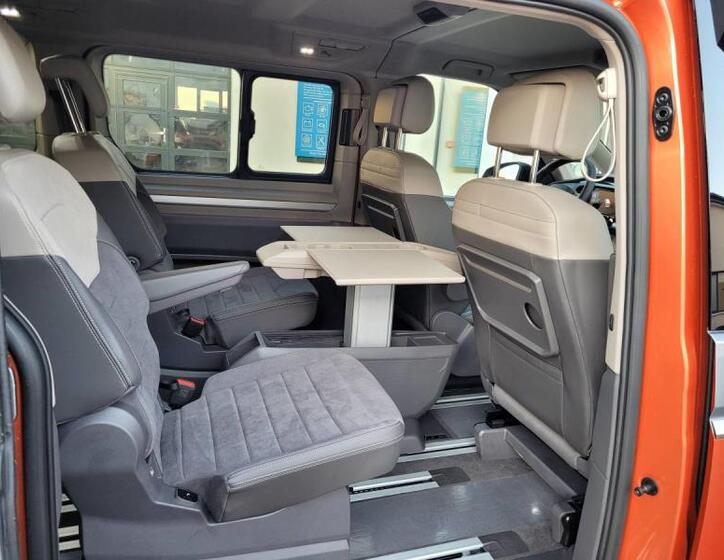Volkswagen Multivan 42