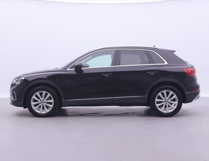 Audi Q3 4