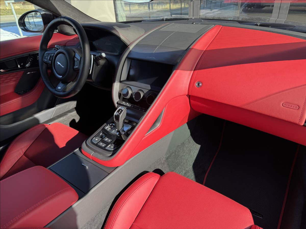 Jaguar F-Type
