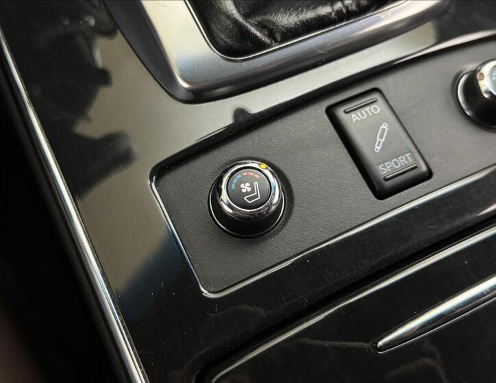 Infiniti FX30 27