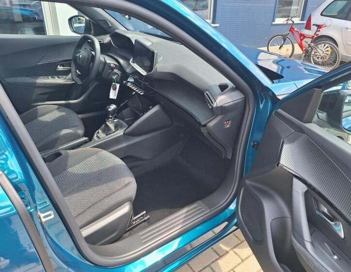 Peugeot 2008 17