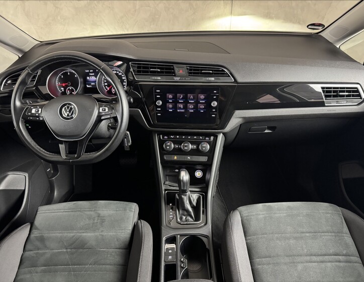 Volkswagen Touran 15