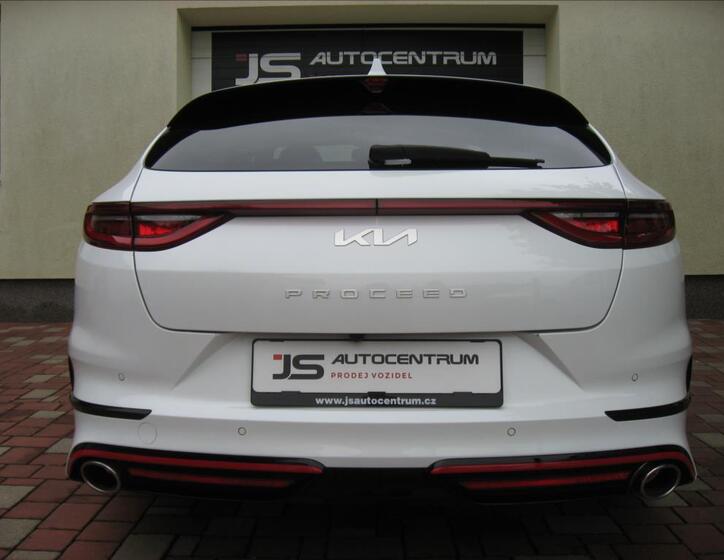 KIA ProCeed 9