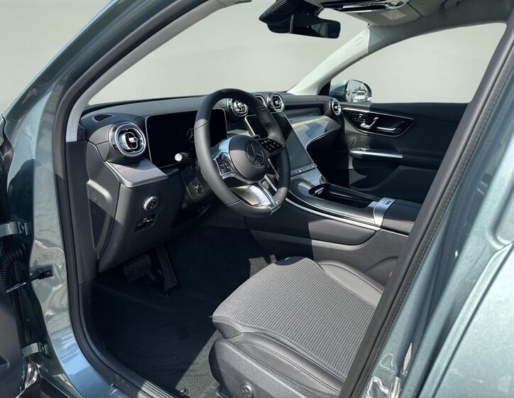 Mercedes-Benz GLC 9