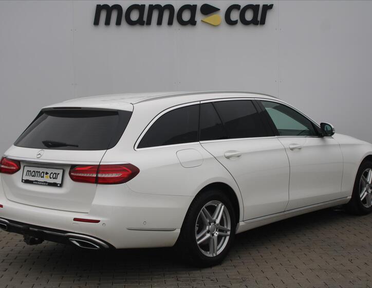Mercedes-Benz Třídy E 7