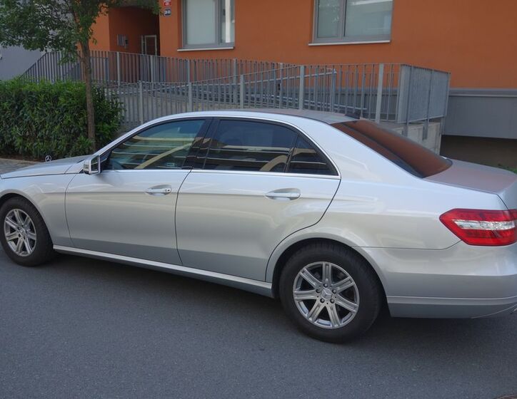 Mercedes-Benz Třídy E 7