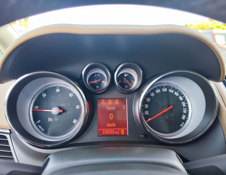 Opel Zafira 13