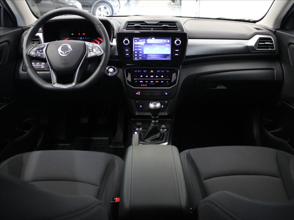 SsangYong Tivoli 8