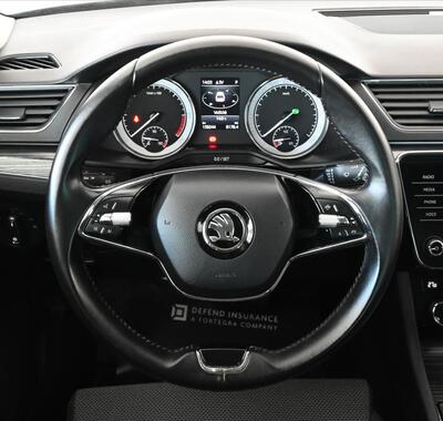 Škoda Superb 16