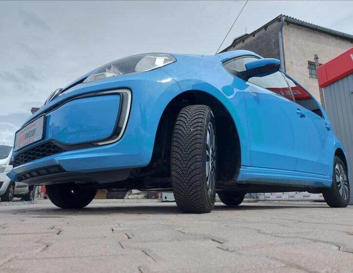 Volkswagen e-up! 43