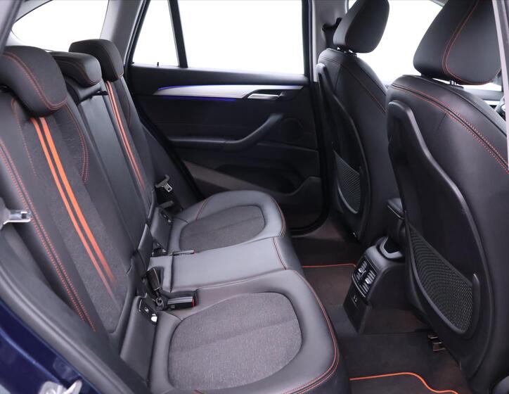 BMW X1 16